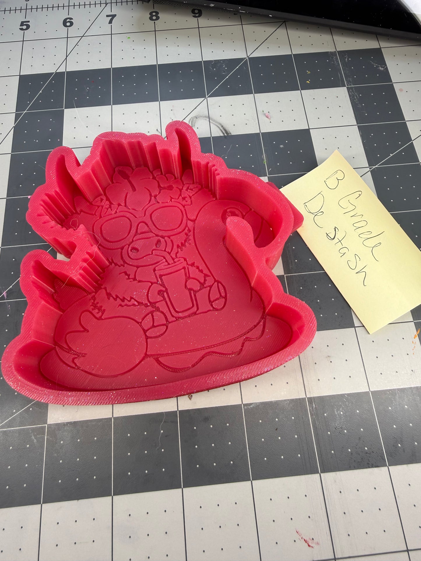 Cow in flamingo floatie b grade de stash silicone mold