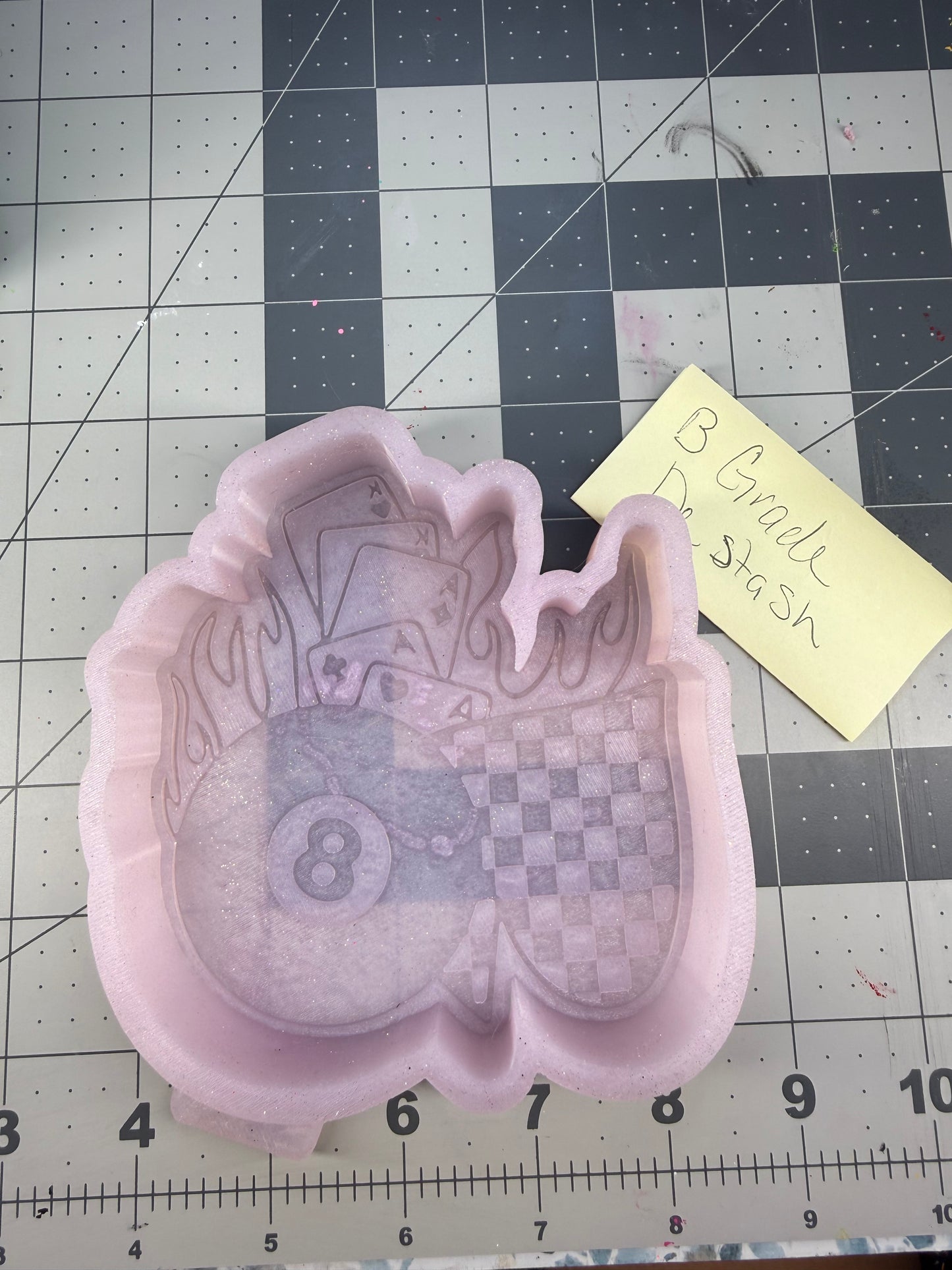 Western 8 ball b grade de stash silicone mold