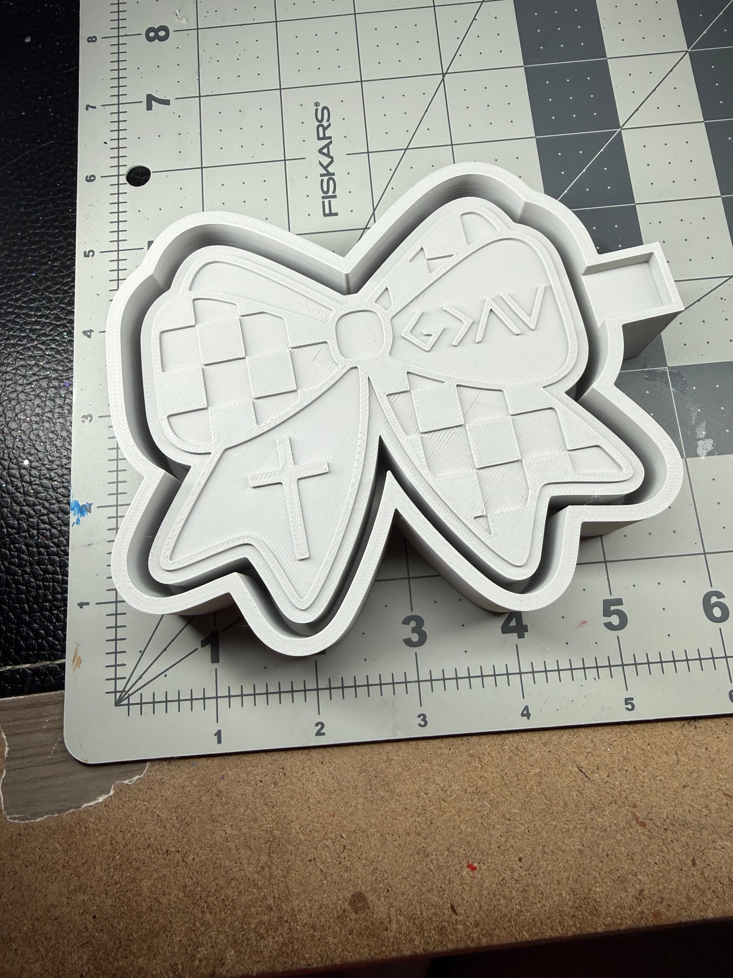 Pray Bow Faith Bow Silicone Mold For Car Freshies