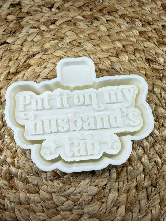 Put it on my husbands tab silicone mold for car freshies
