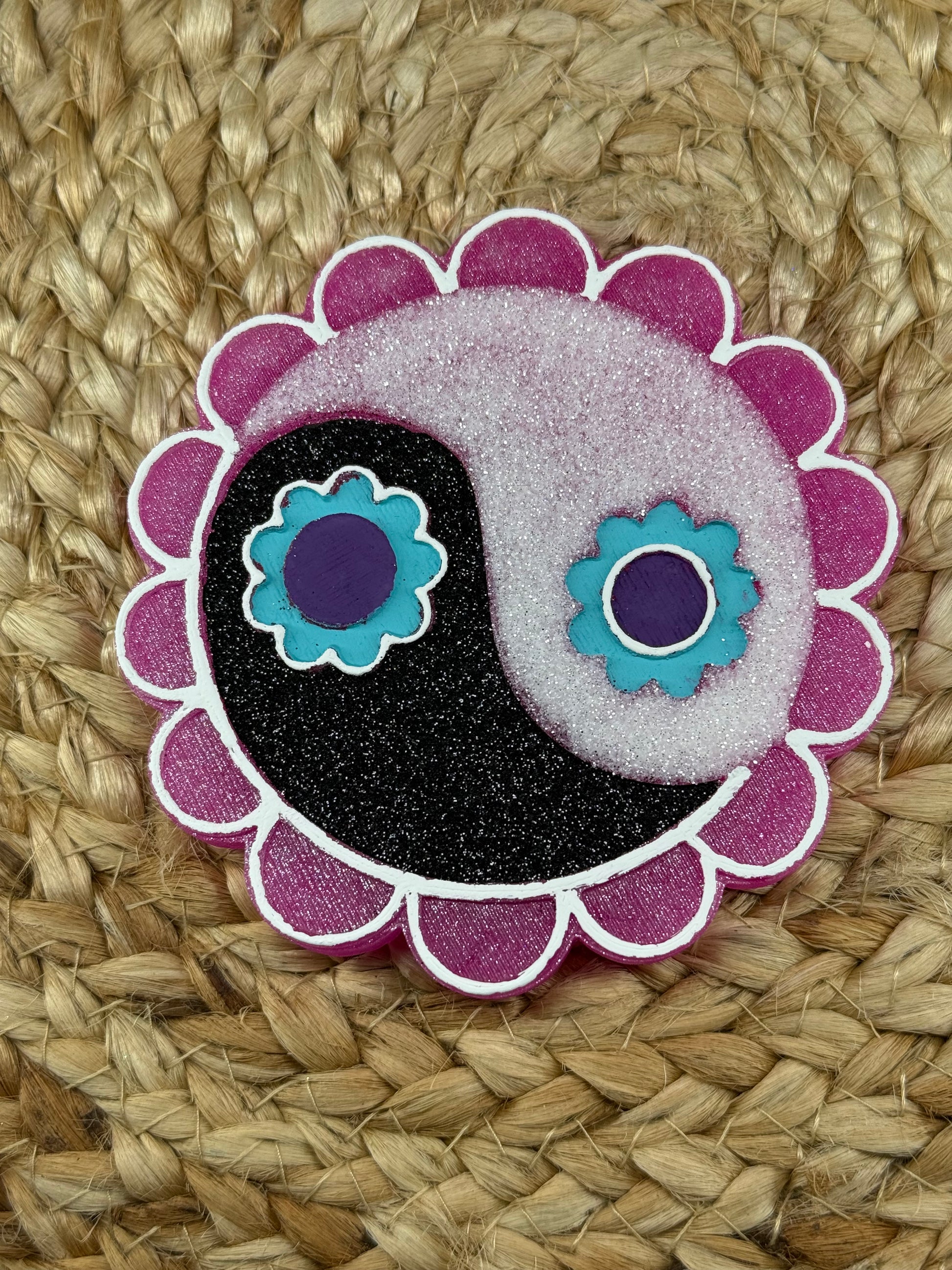 Ying Yang Car Freshie SCENT Peach Magnolia